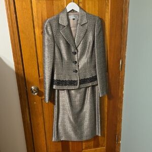 Tahari ASL Gray Blazer and Skirt Set with Black Lace